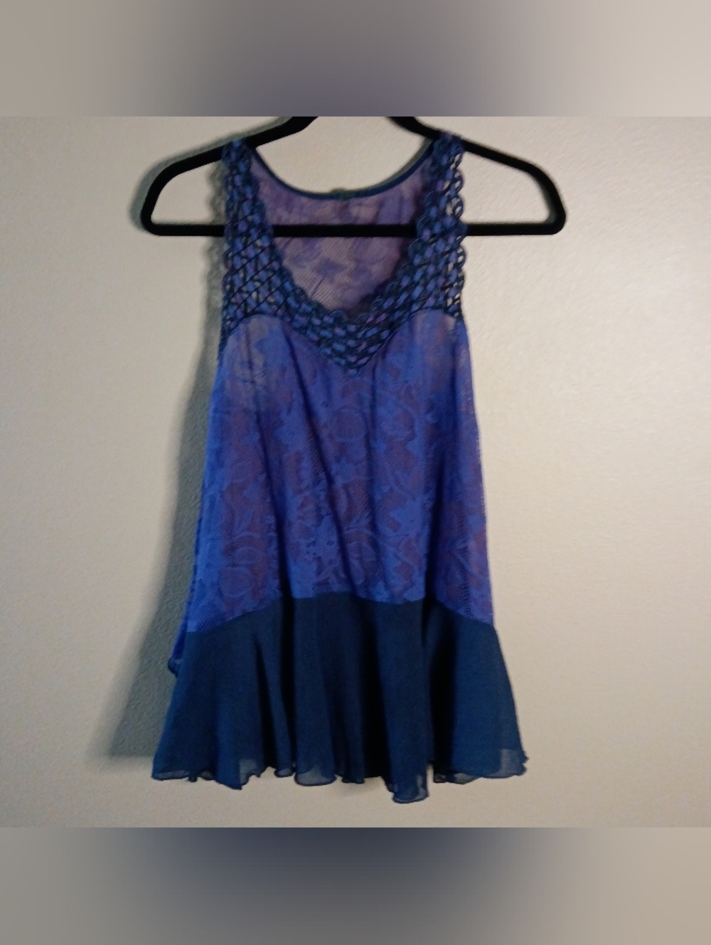 Vintage FREE PEOPLE Elegant Lace Chiffon Tank Top Indigo Blue Purple Size M